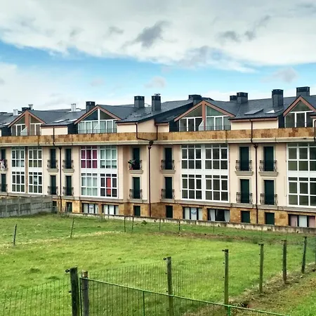 Playa De Catedrales 3000 *
