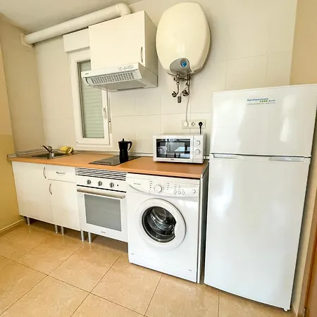 Apartman Playa De Catedrales 3000 *