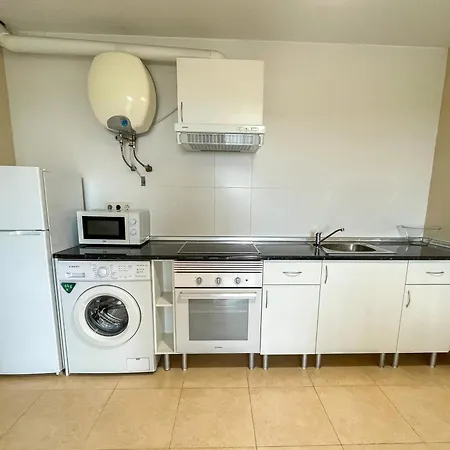 Apartman Playa De Catedrales 3000 *
